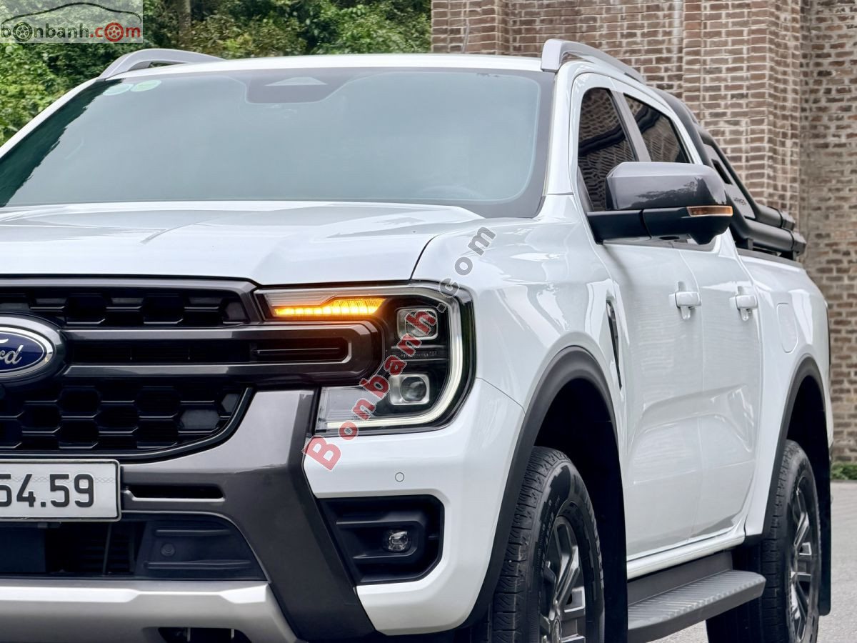 Bán ô tô Ford Ranger Wildtrak 2.0L 4x4 AT - 2025 - xe cũ