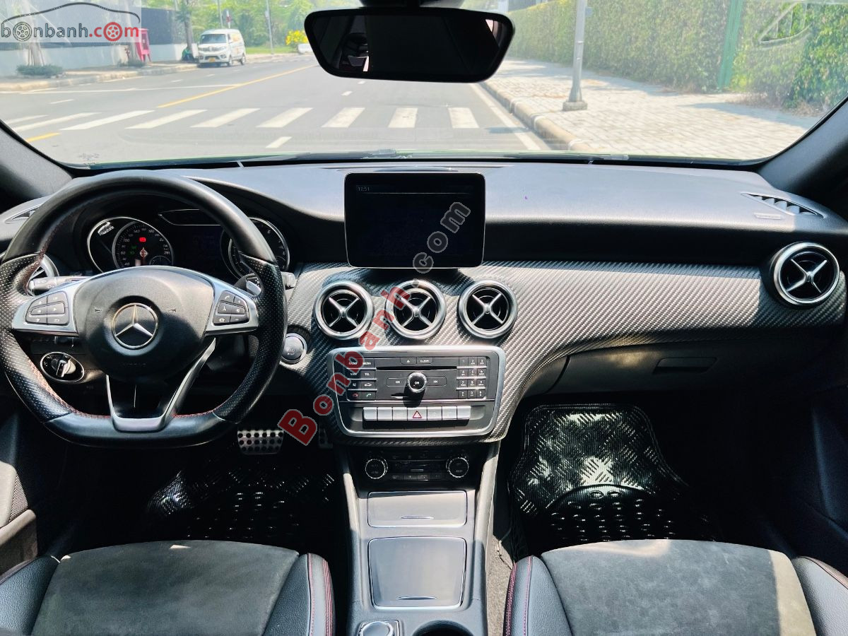 Bán ô tô Mercedes Benz A class A250 - 2017 - xe cũ