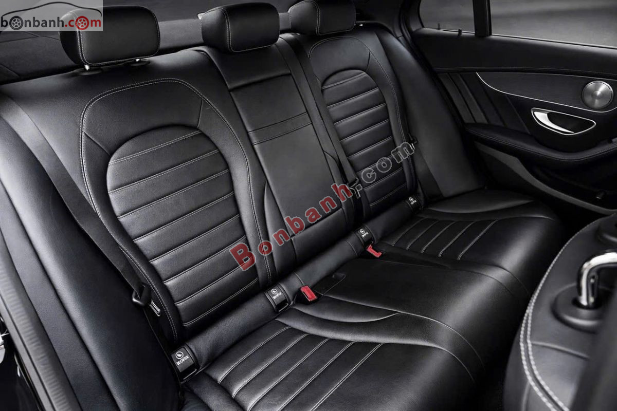 Bán ô tô Mercedes Benz C class C300 AMG - 2018 - xe cũ