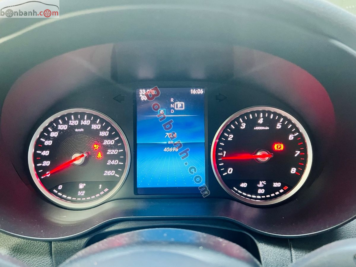 Bán ô tô Mercedes Benz GLC 200 - 2021 - xe cũ