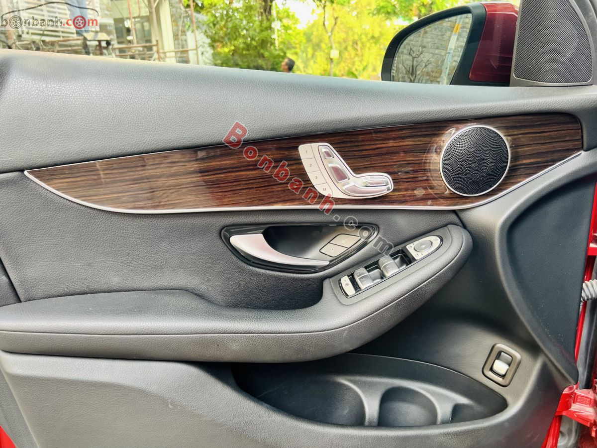 Bán ô tô Mercedes Benz GLC 200 - 2021 - xe cũ