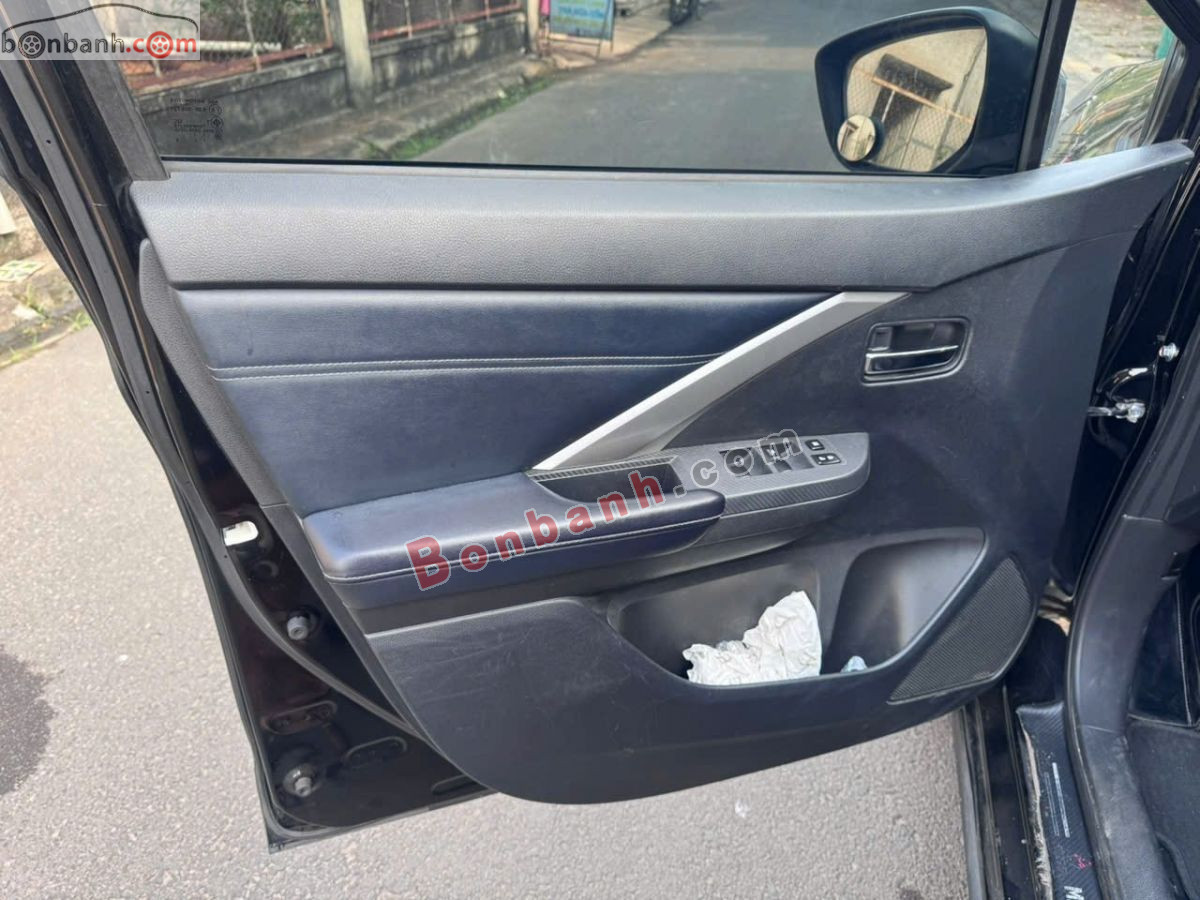 Bán ô tô Mitsubishi Xpander Cross 1.5 AT - 2023 - xe cũ