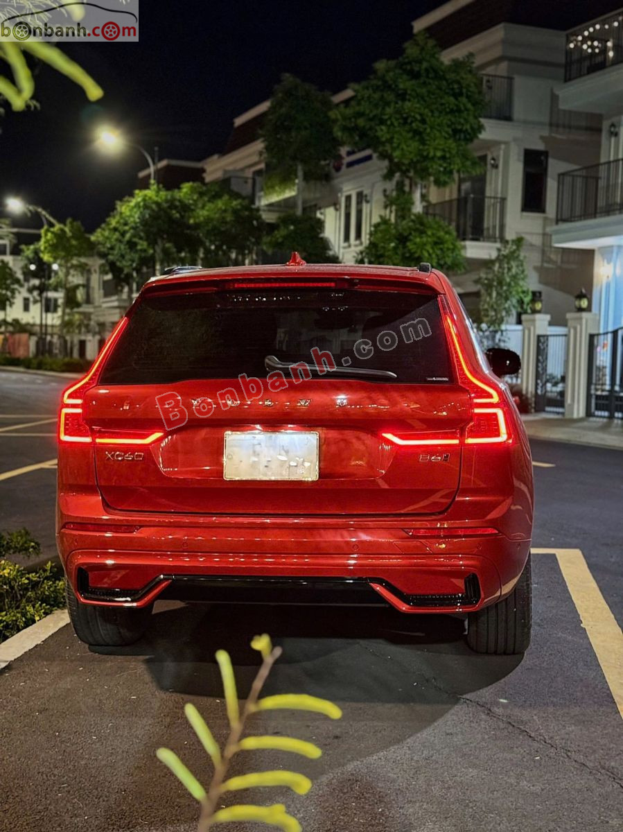 Bán ô tô Volvo XC60 R-Design B6 AWD - 2022 - xe cũ