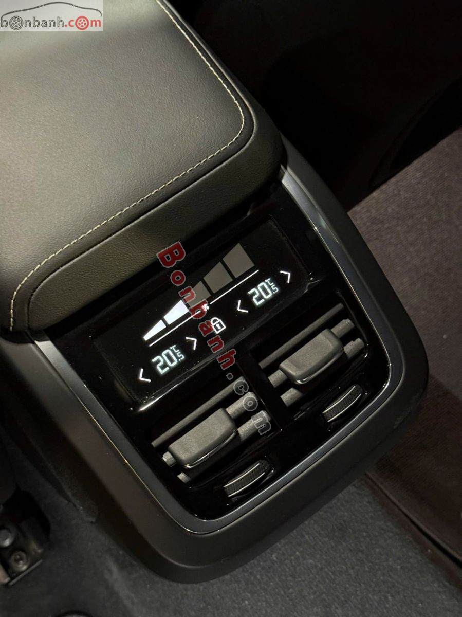 Bán ô tô Volvo XC60 R-Design B6 AWD - 2022 - xe cũ