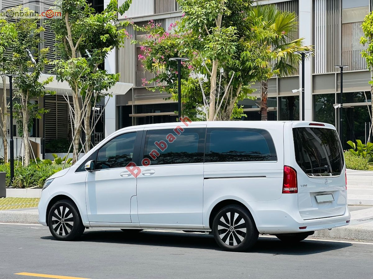 Bán ô tô Mercedes Benz V class V250 Luxury - 2022 - xe cũ