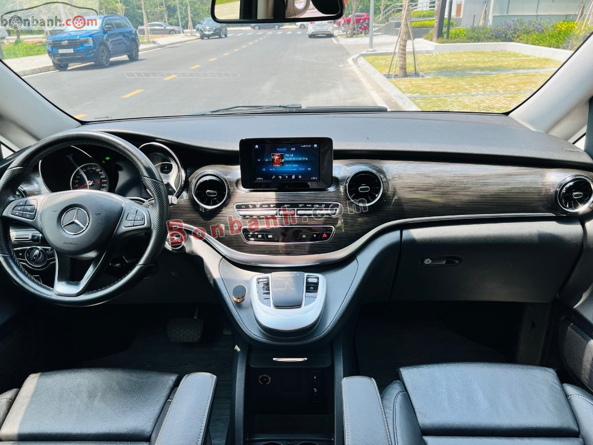 Bán ô tô Mercedes Benz V class V250 Luxury - 2022 - xe cũ