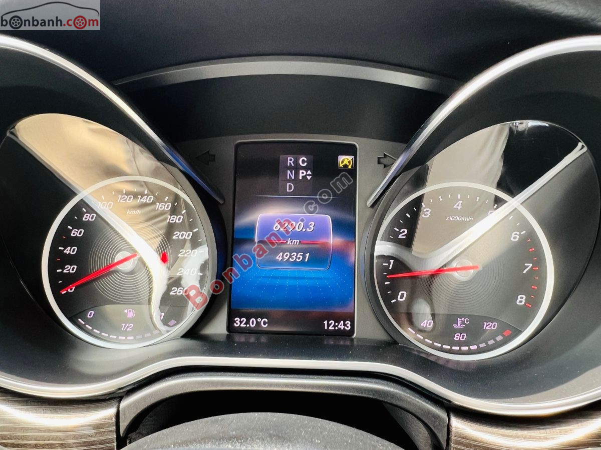 Bán ô tô Mercedes Benz V class V250 Luxury - 2022 - xe cũ