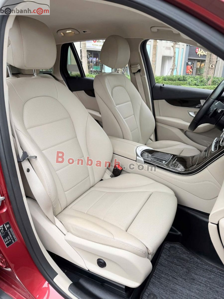 Bán ô tô Mercedes Benz GLC 200 - 2020 - xe cũ