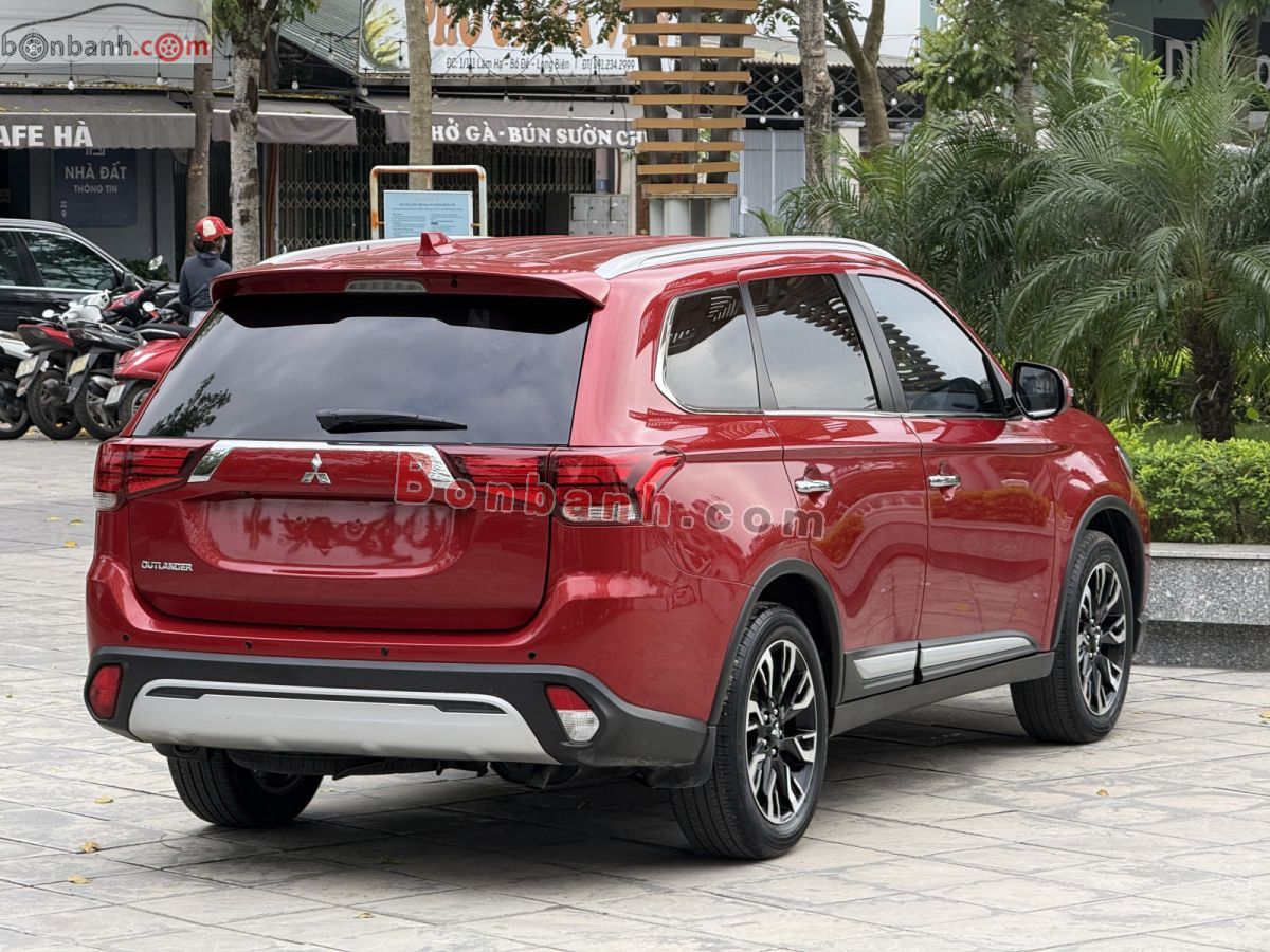 Bán ô tô Mitsubishi Outlander 2.0 - 2020 - xe cũ