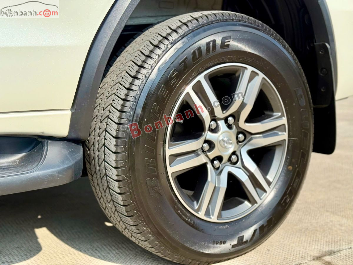 Bán ô tô Toyota Fortuner 2.4G 4x2 MT - 2017 - xe cũ