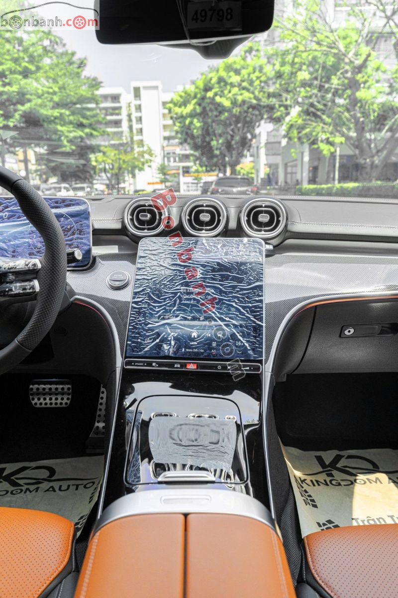 Bán ô tô Mercedes Benz C class C300 AMG - 2025 - xe cũ