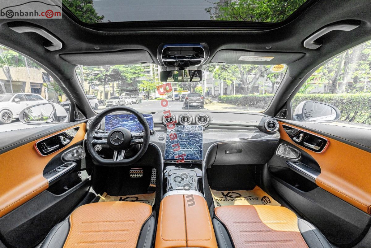 Bán ô tô Mercedes Benz C class C300 AMG - 2025 - xe cũ