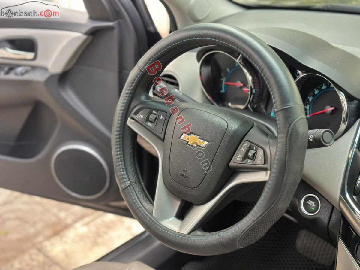 Bán ô tô Chevrolet Cruze LTZ 1.8 AT - 2016 - xe cũ