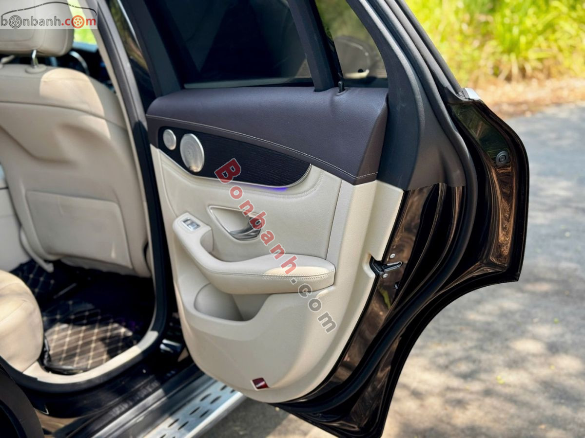 Bán ô tô Mercedes Benz GLC 300 4Matic - 2021 - xe cũ