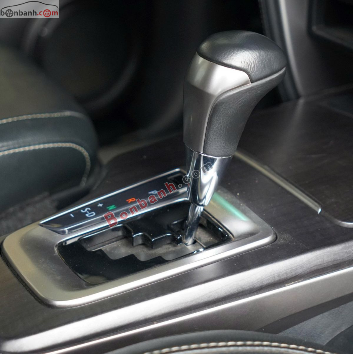 Bán ô tô Toyota Fortuner 2.4L 4x2 AT - 2022 - xe cũ