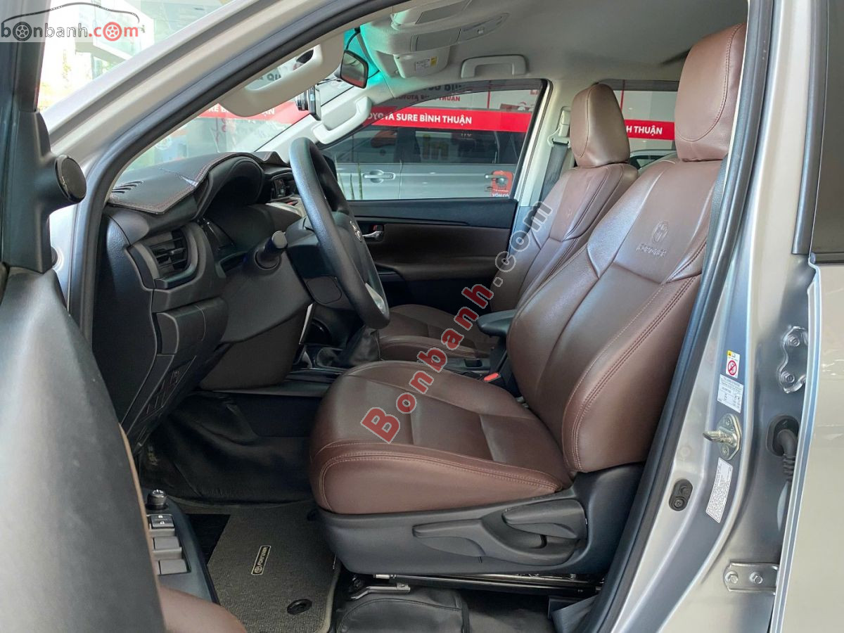 Bán ô tô Toyota Fortuner 2.4G 4x2 MT - 2018 - xe cũ