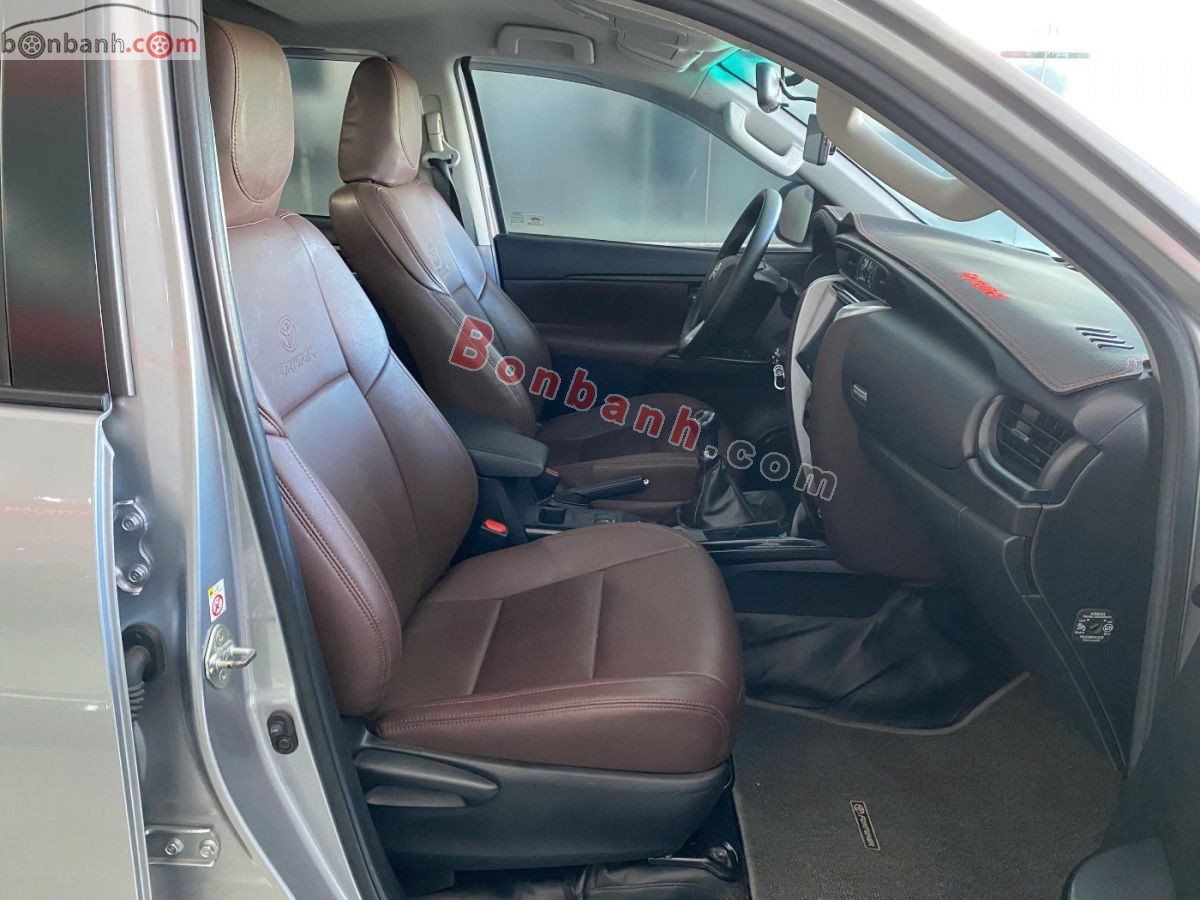 Bán ô tô Toyota Fortuner 2.4G 4x2 MT - 2018 - xe cũ