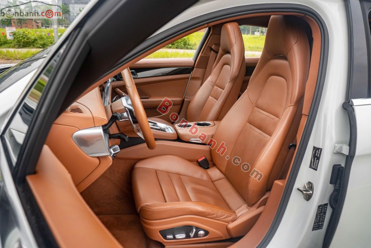 Bán ô tô Porsche Panamera 4 3.0 V6 - 2018 - xe cũ