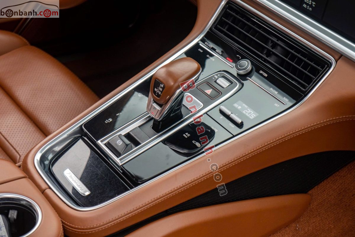 Bán ô tô Porsche Panamera 4 3.0 V6 - 2018 - xe cũ
