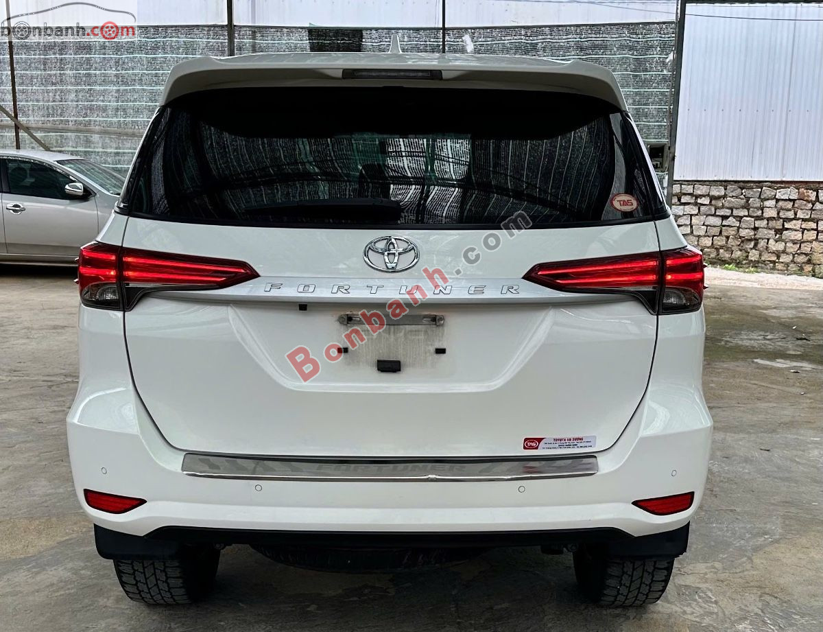 Bán ô tô Toyota Fortuner 2.4L 4x2 MT - 2022 - xe cũ