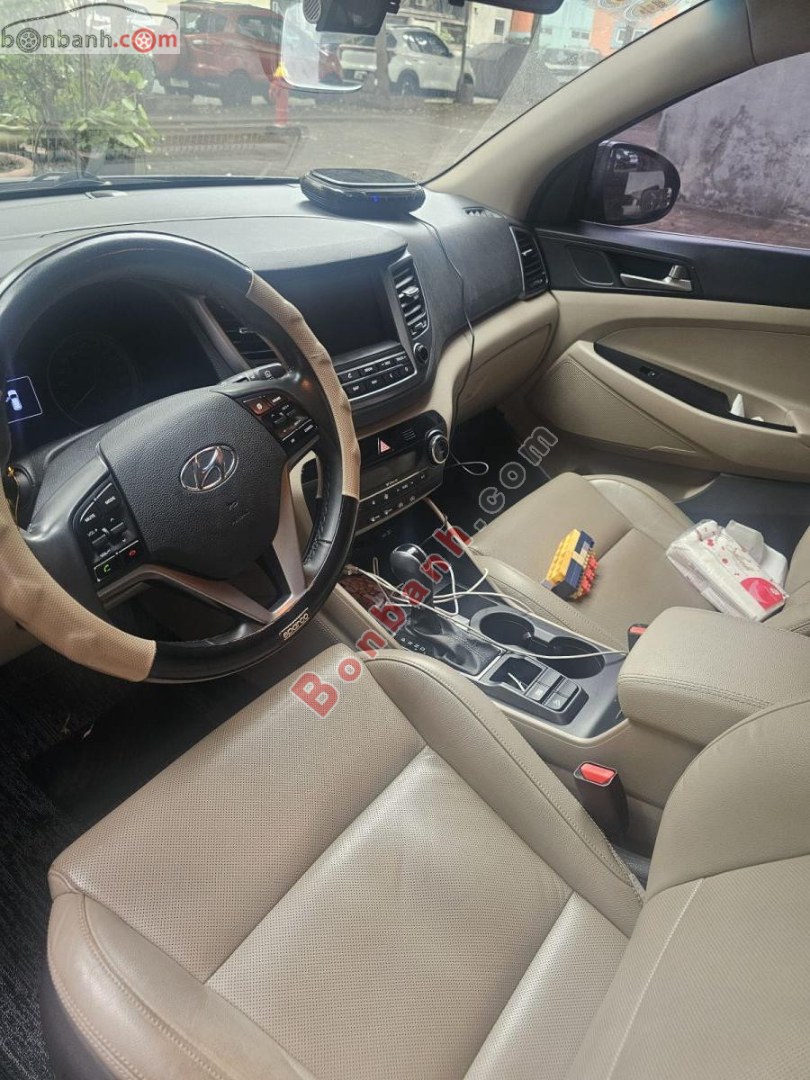 Bán ô tô Hyundai Tucson 2.0 AT - 2019 - xe cũ
