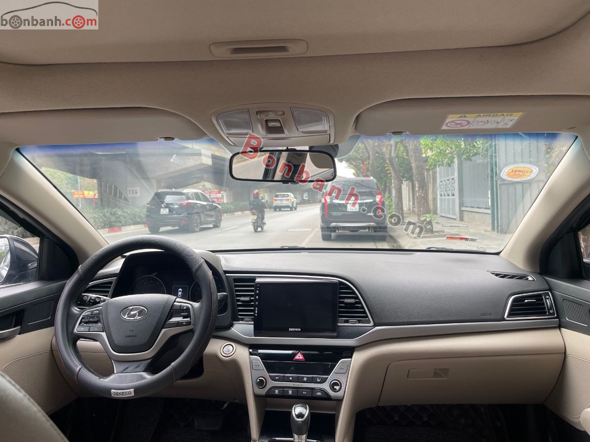 Bán ô tô Hyundai Elantra 1.6 AT - 2018 - xe cũ