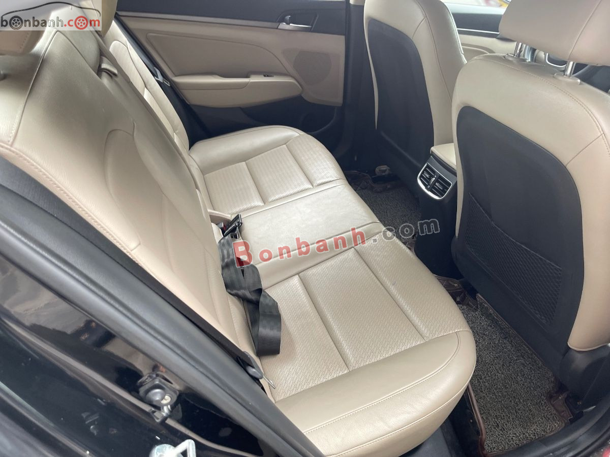 Bán ô tô Hyundai Elantra 1.6 AT - 2018 - xe cũ