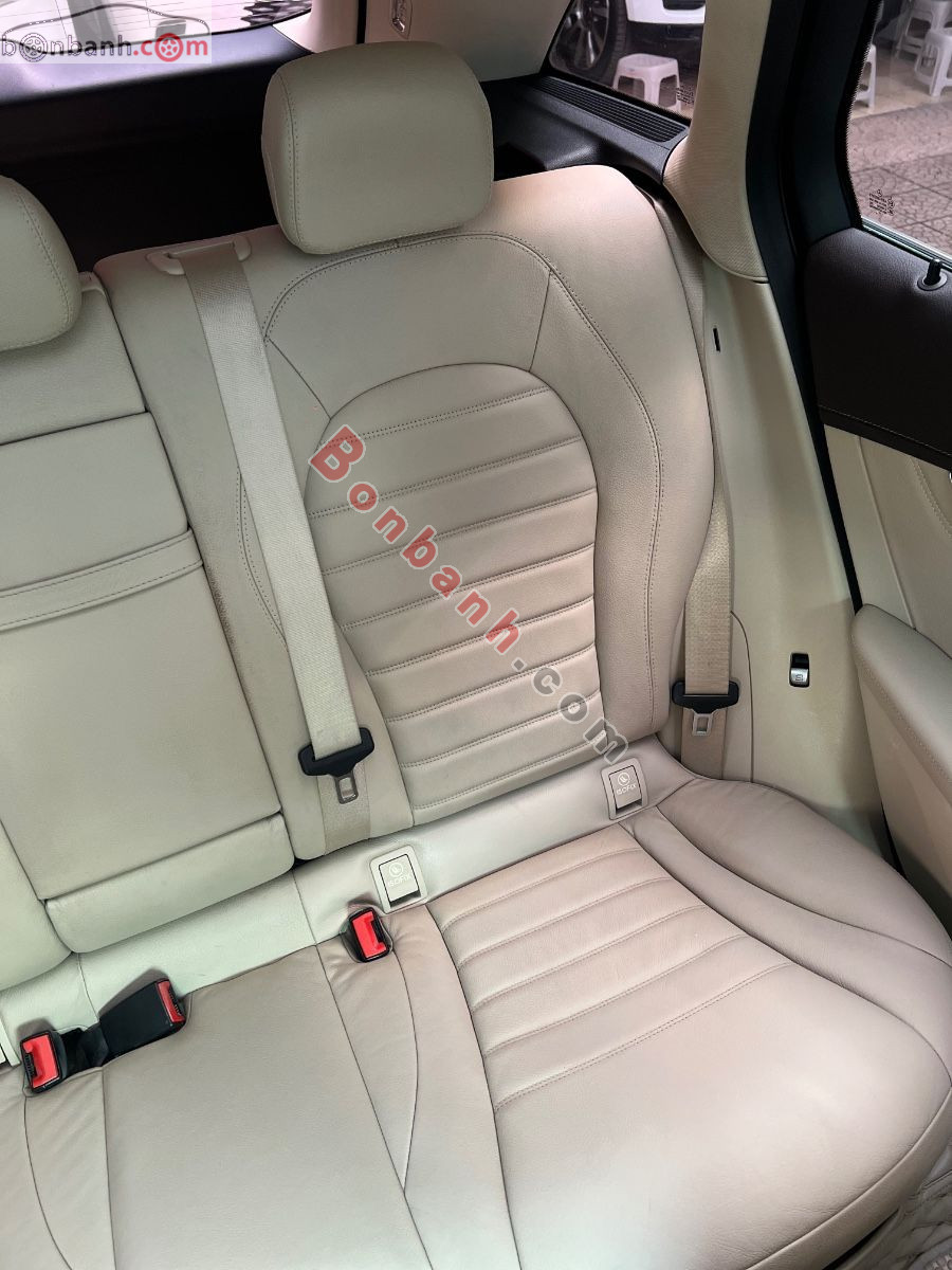 Bán ô tô Mercedes Benz GLC 300 4Matic - 2018 - xe cũ