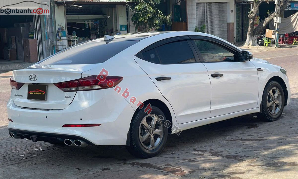 Bán ô tô Hyundai Elantra 1.6 MT - 2019 - xe cũ