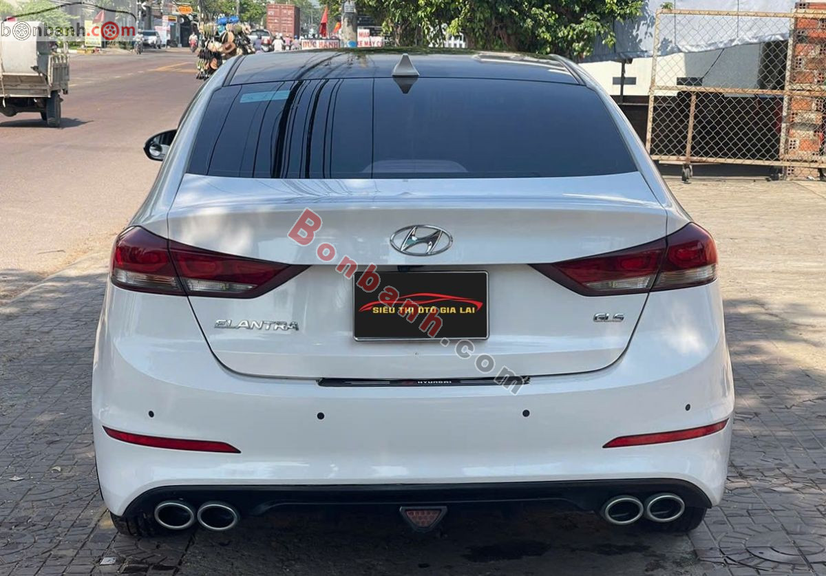Bán ô tô Hyundai Elantra 1.6 MT - 2019 - xe cũ