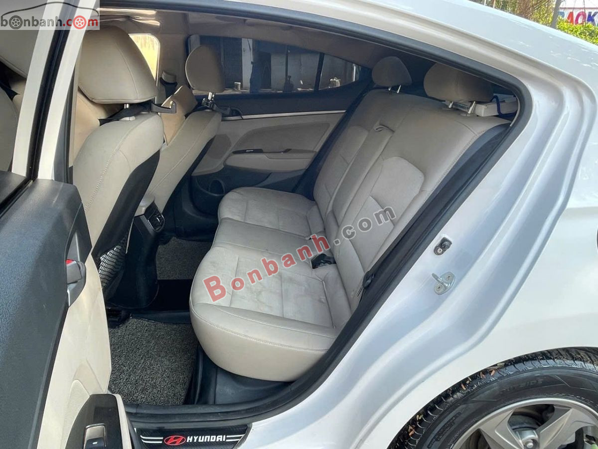 Bán ô tô Hyundai Elantra 1.6 MT - 2019 - xe cũ