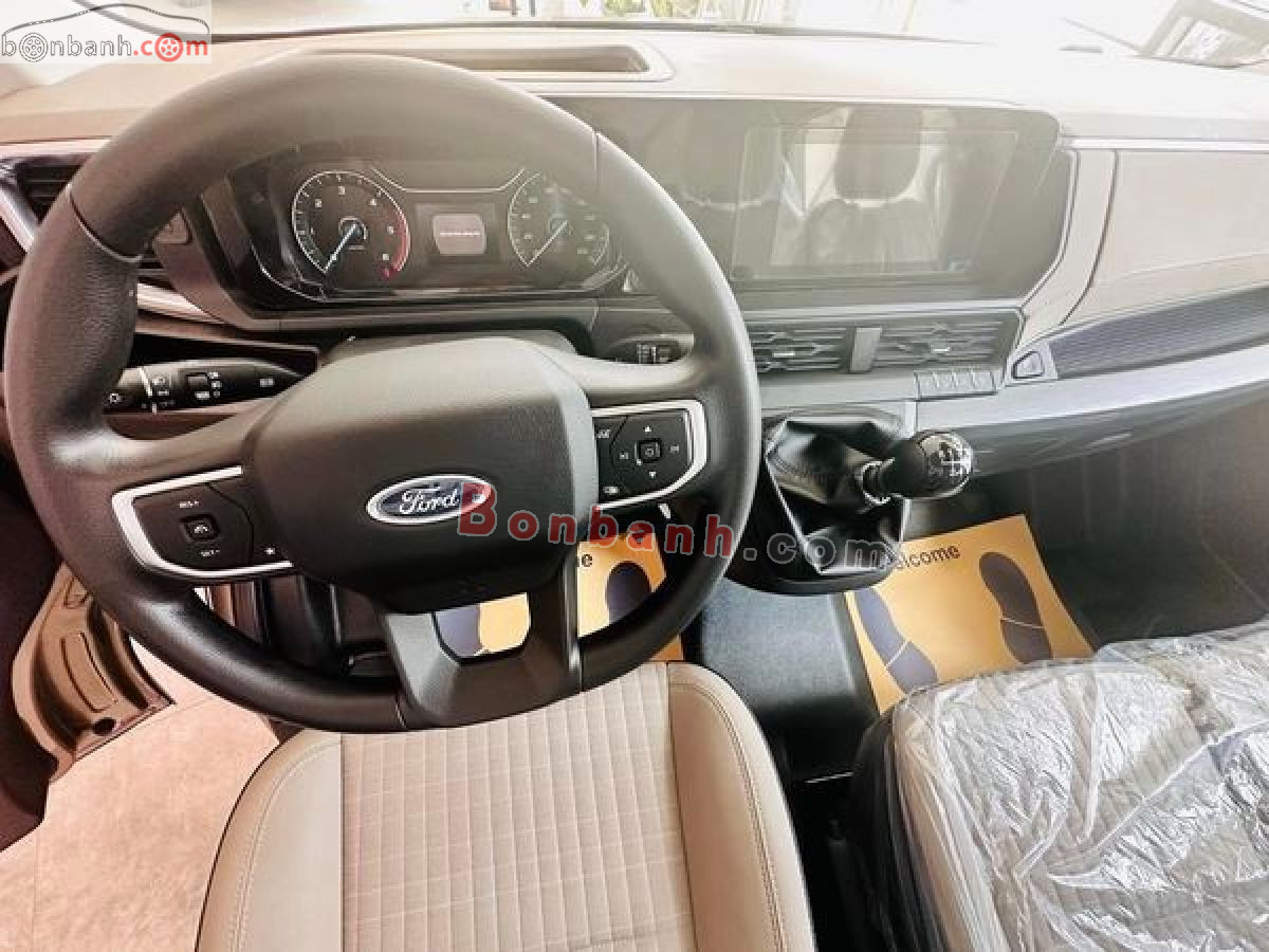 Bán ô tô Ford Transit Trend - 2026 - xe mới