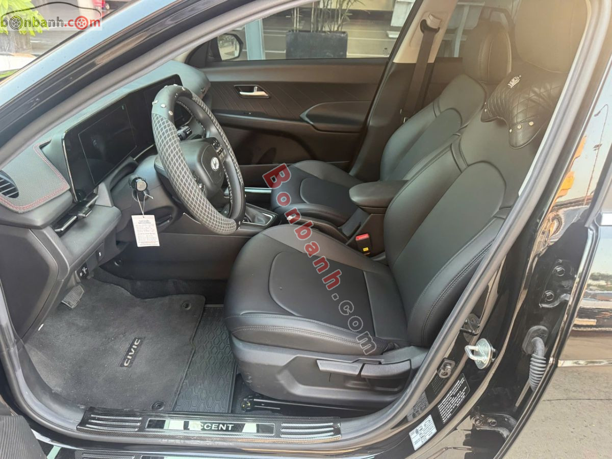 Bán ô tô Hyundai Accent 1.5 AT - 2025 - xe cũ