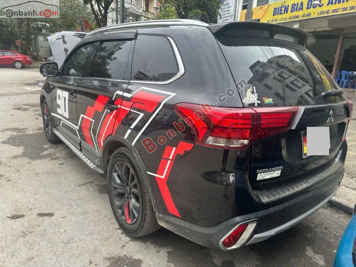 Bán ô tô Mitsubishi Outlander 2.0 CVT - 2016 - xe cũ