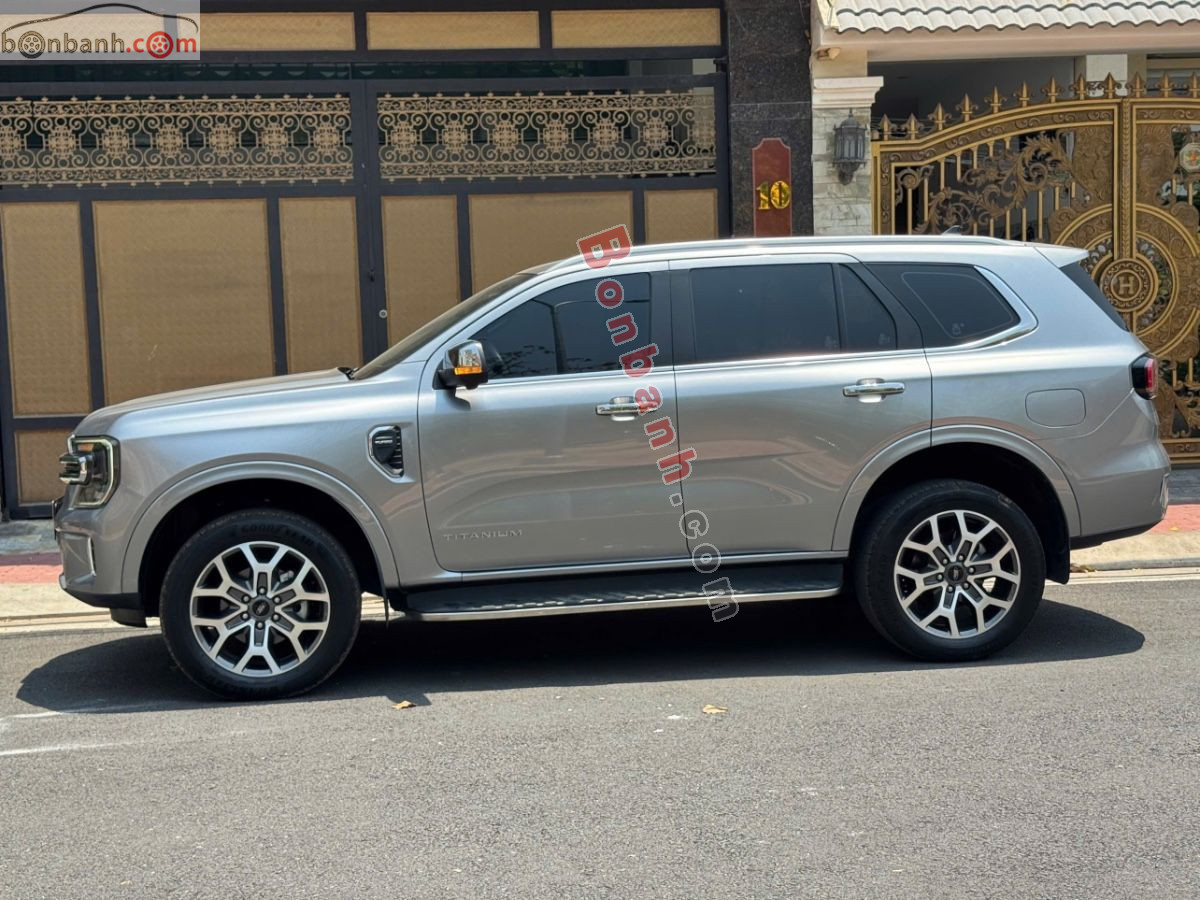 Bán ô tô Ford Everest Titanium 2.0L 4x2 AT - 2023 - xe cũ