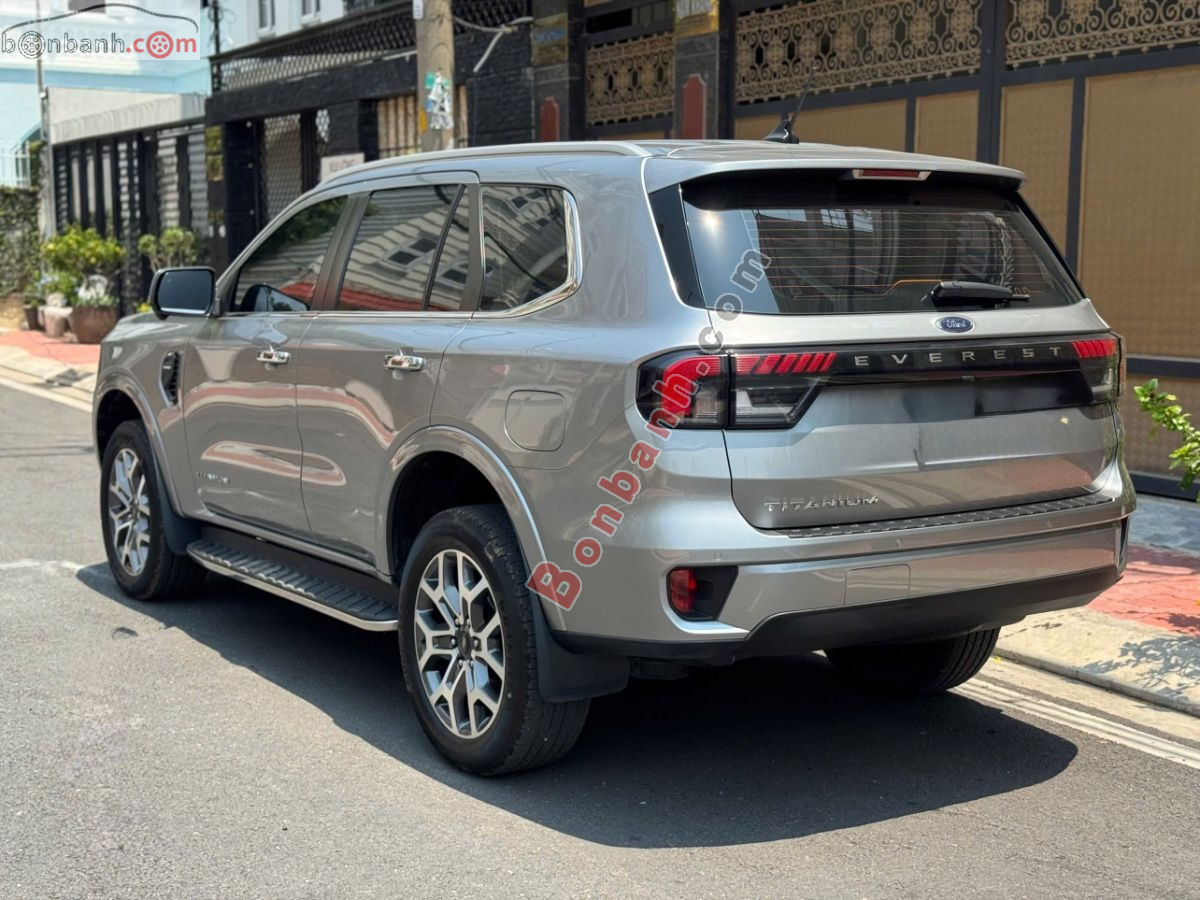 Bán ô tô Ford Everest Titanium 2.0L 4x2 AT - 2023 - xe cũ