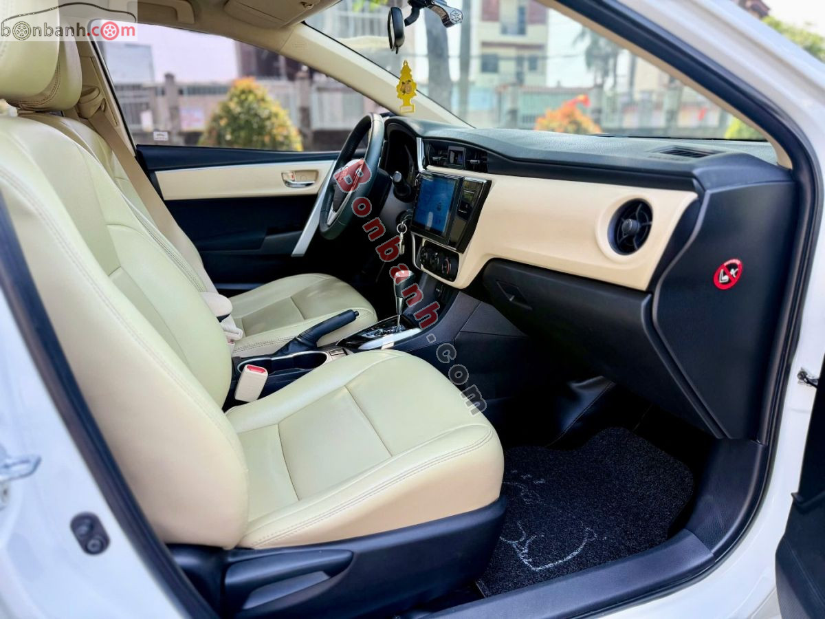 Bán ô tô Toyota Corolla altis 1.8G AT - 2017 - xe cũ