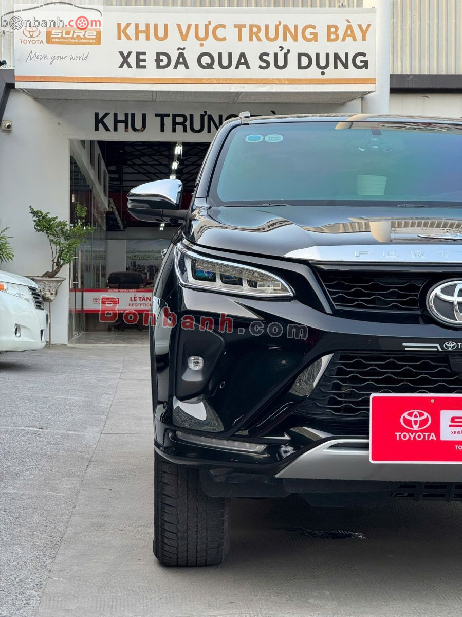 Bán ô tô Toyota Fortuner 2.4G 4x2 AT Legender - 2021 - xe cũ