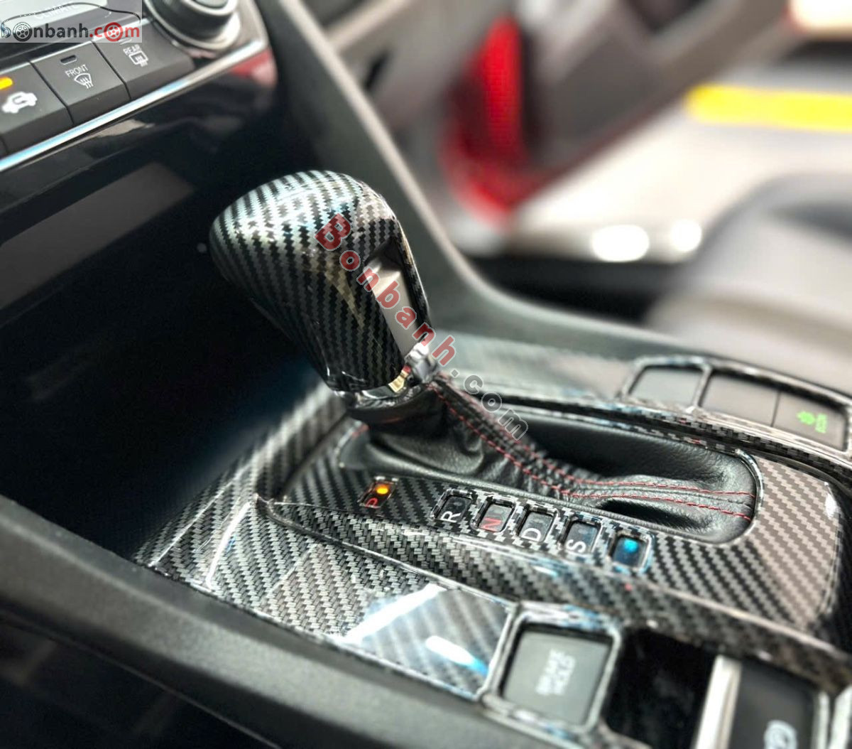 Bán ô tô Honda Civic RS 1.5 AT - 2019 - xe cũ