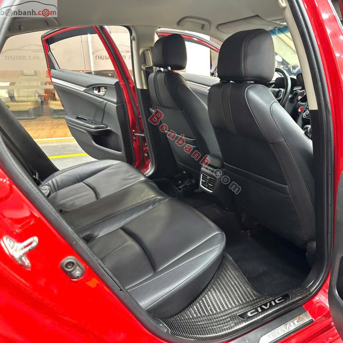 Bán ô tô Honda Civic RS 1.5 AT - 2019 - xe cũ