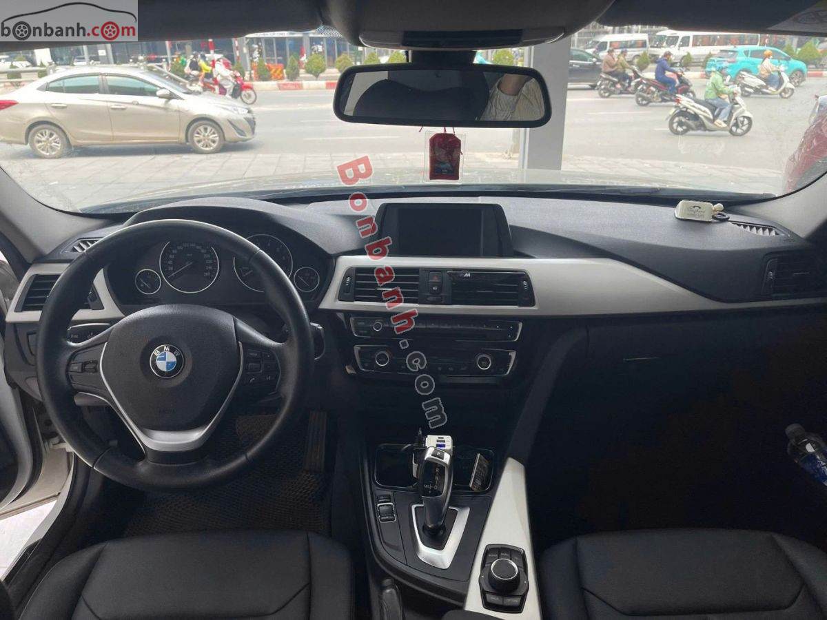 Bán ô tô BMW 3 Series 320i - 2016 - xe cũ