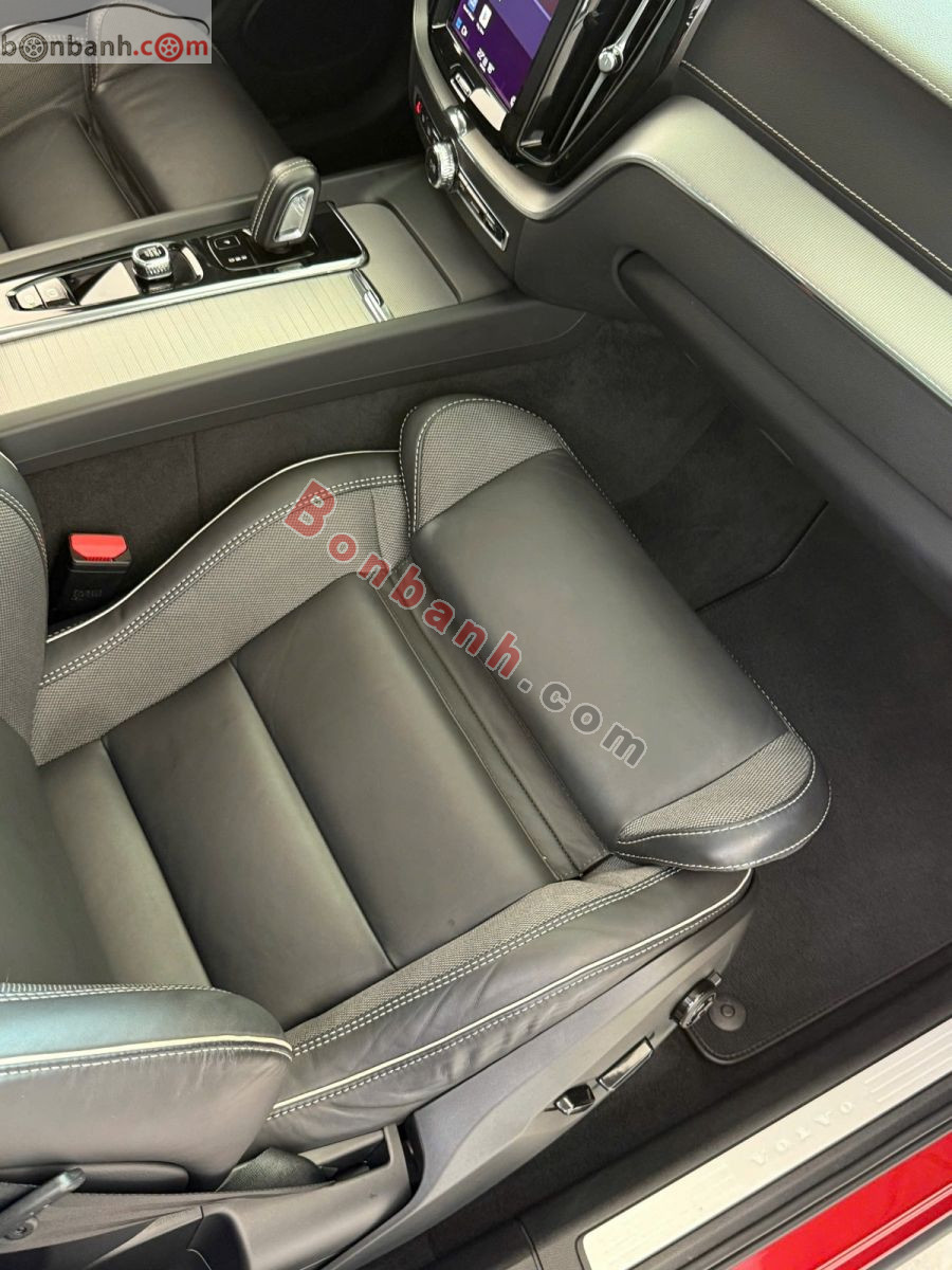 Bán ô tô Volvo XC60 R-Design B6 AWD - 2021 - xe cũ