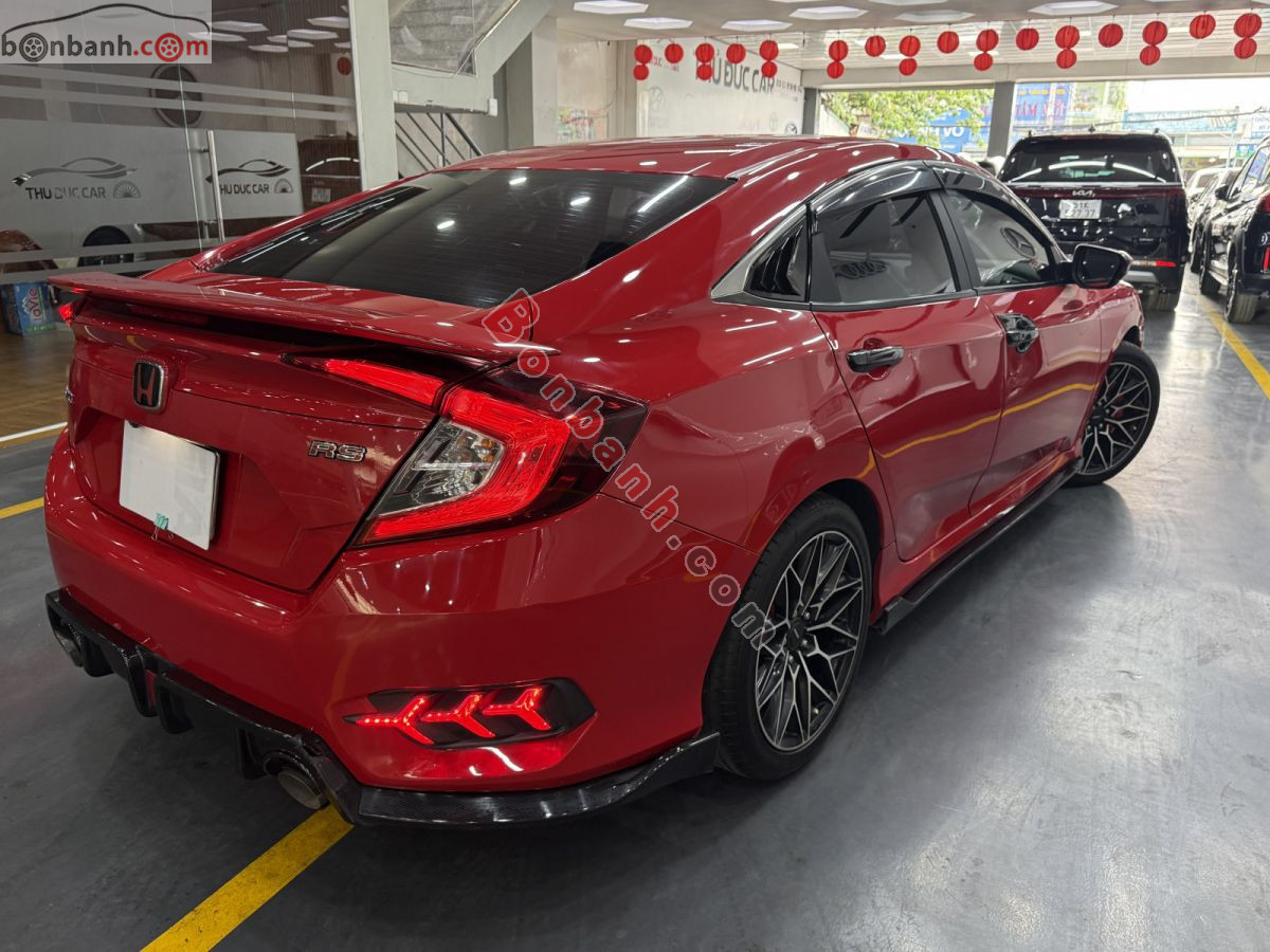 Bán ô tô Honda Civic RS 1.5 AT - 2019 - xe cũ