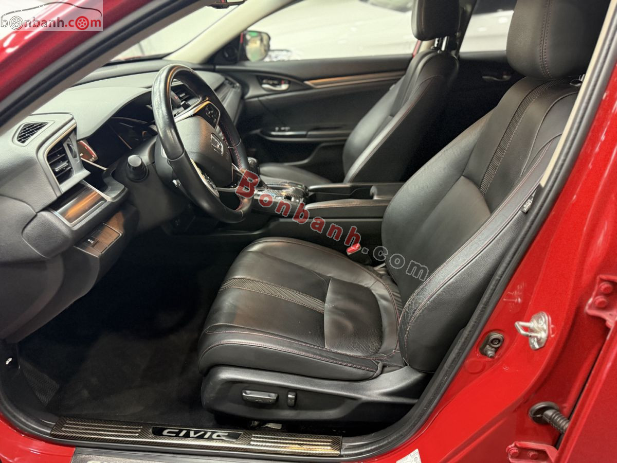 Bán ô tô Honda Civic RS 1.5 AT - 2019 - xe cũ
