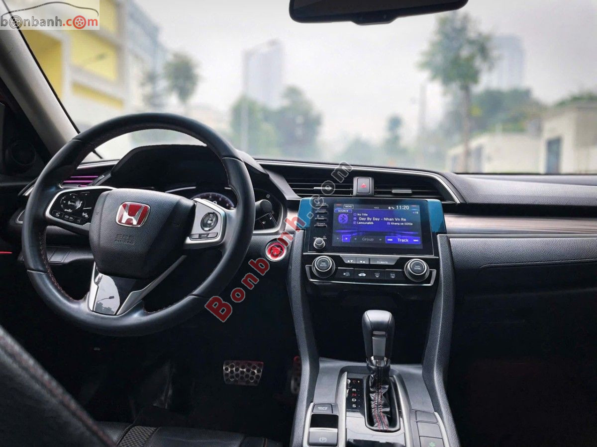 Bán ô tô Honda Civic RS 1.5 AT - 2020 - xe cũ