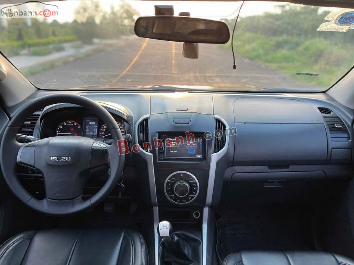 Bán ô tô Isuzu Dmax LS 3.0 4x2 MT - 2013 - xe cũ