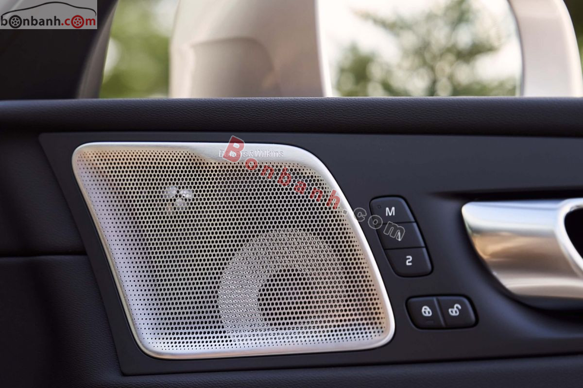 Bán ô tô Volvo XC60 Recharge Ultimate T8 AWD - 2025 - xe mới