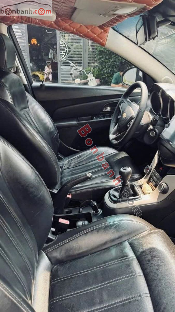 Bán ô tô Chevrolet Cruze LT 1.6L - 2017 - xe cũ