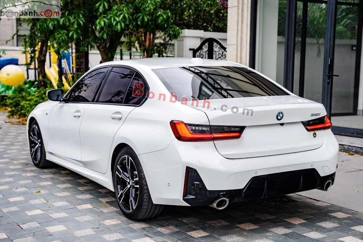 Bán ô tô BMW 3 Series 330i M Sport - 2023 - xe cũ