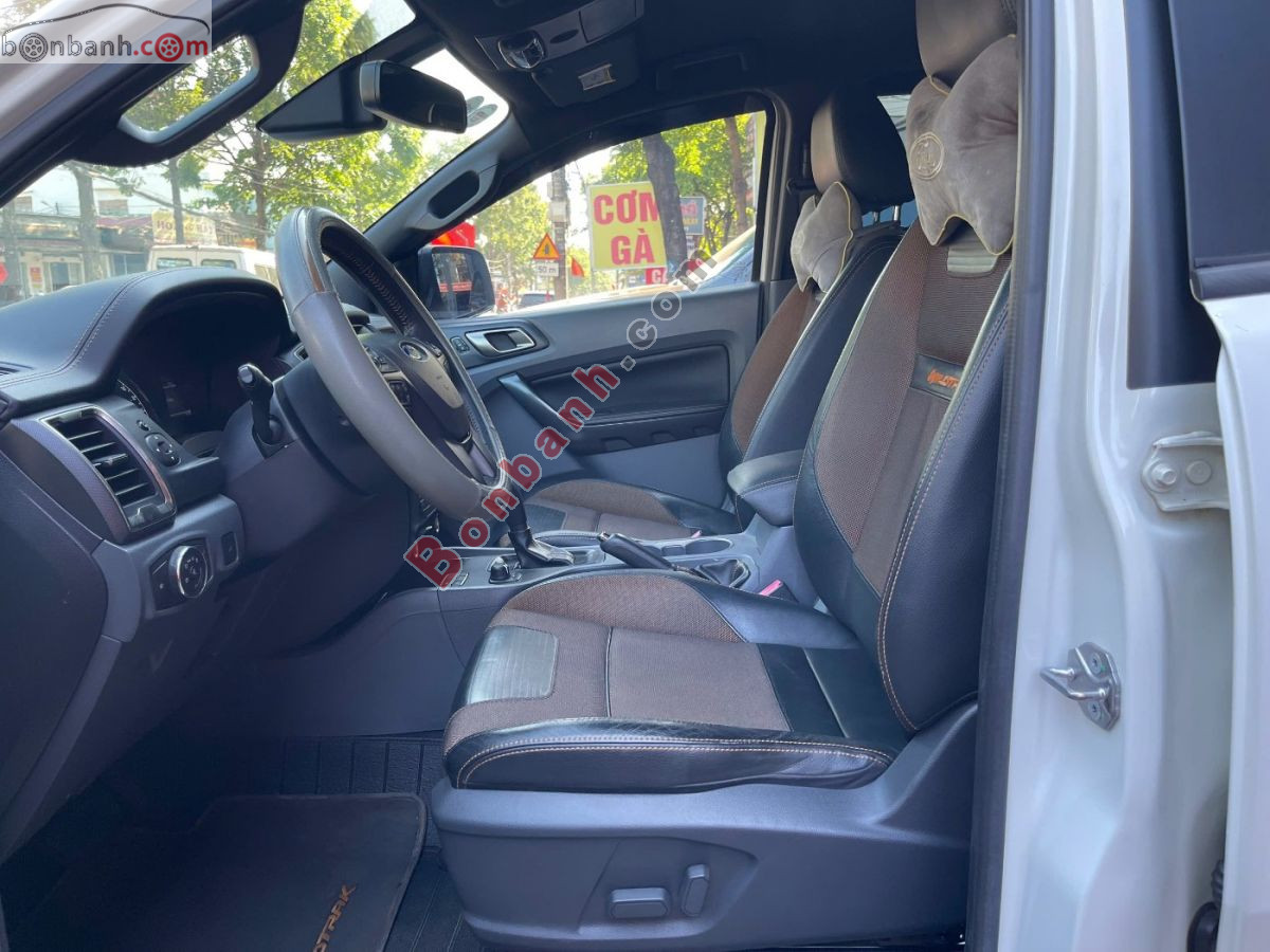 Bán ô tô Ford Ranger Wildtrak 3.2L 4x4 AT - 2016 - xe cũ